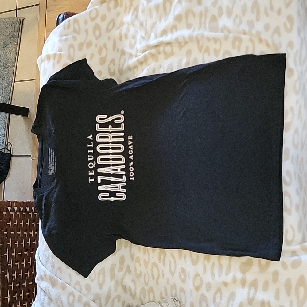 Cazadores Tee